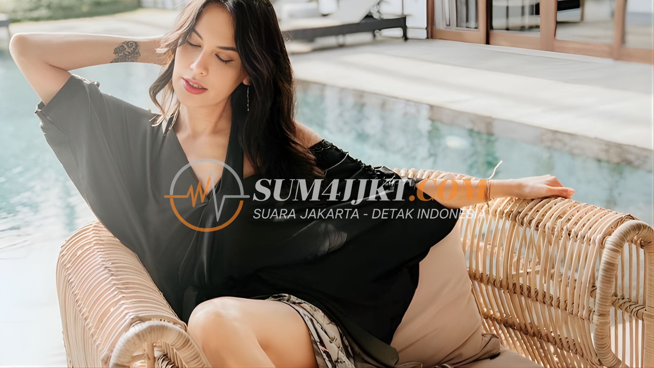 Sophia Latjuba Ikut Tren Viral Unggah Foto Tahun 90an, Wajahnya Bikin Salfok