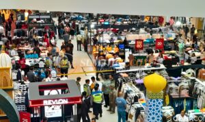 Geger Wanita Jatuh dari Lantai 4 Mal di Medan, Polisi Selidiki