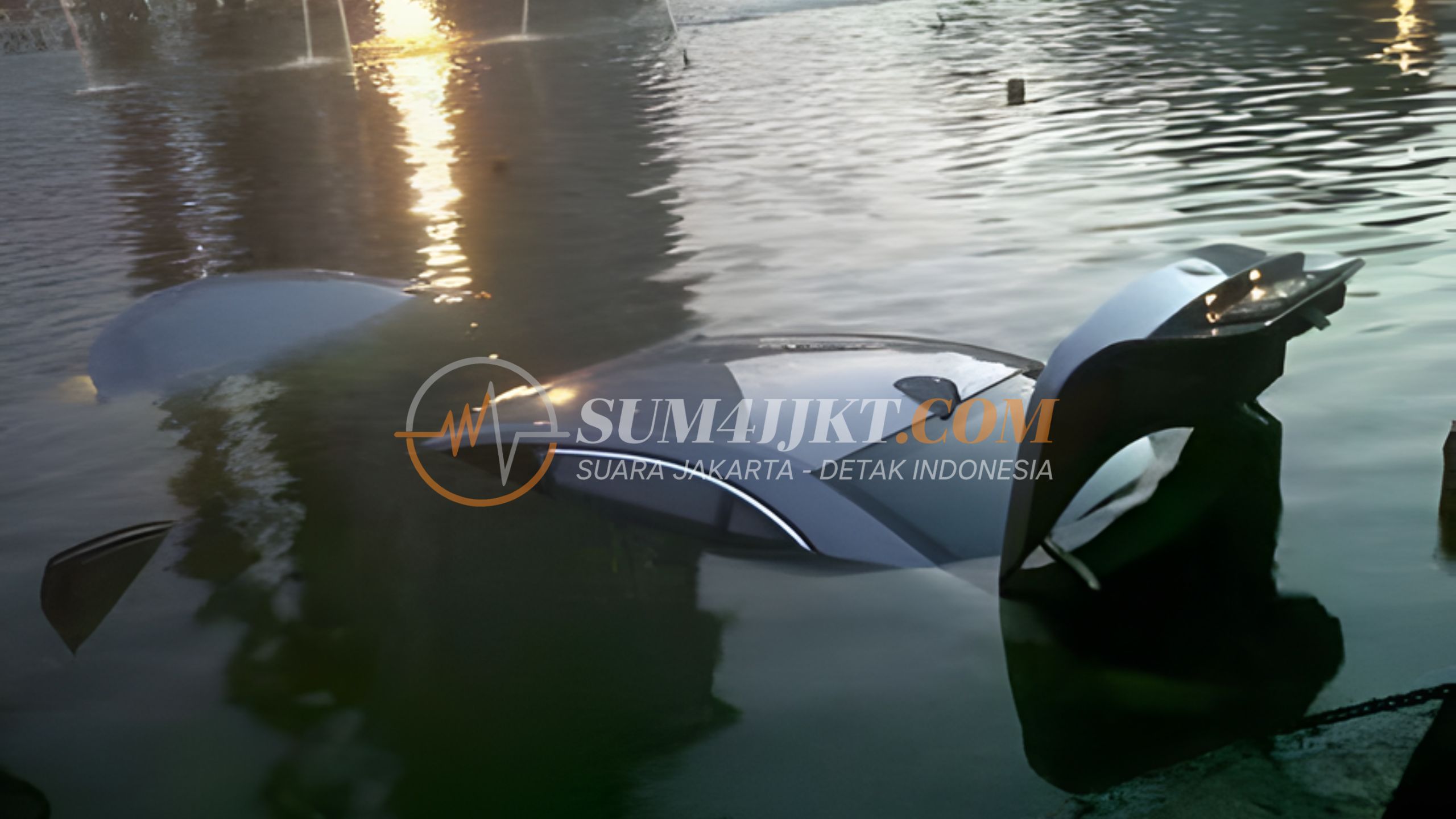 Penyebab Mobil Nyemplung ke Kolam Bundaran HI Masih Diselidiki