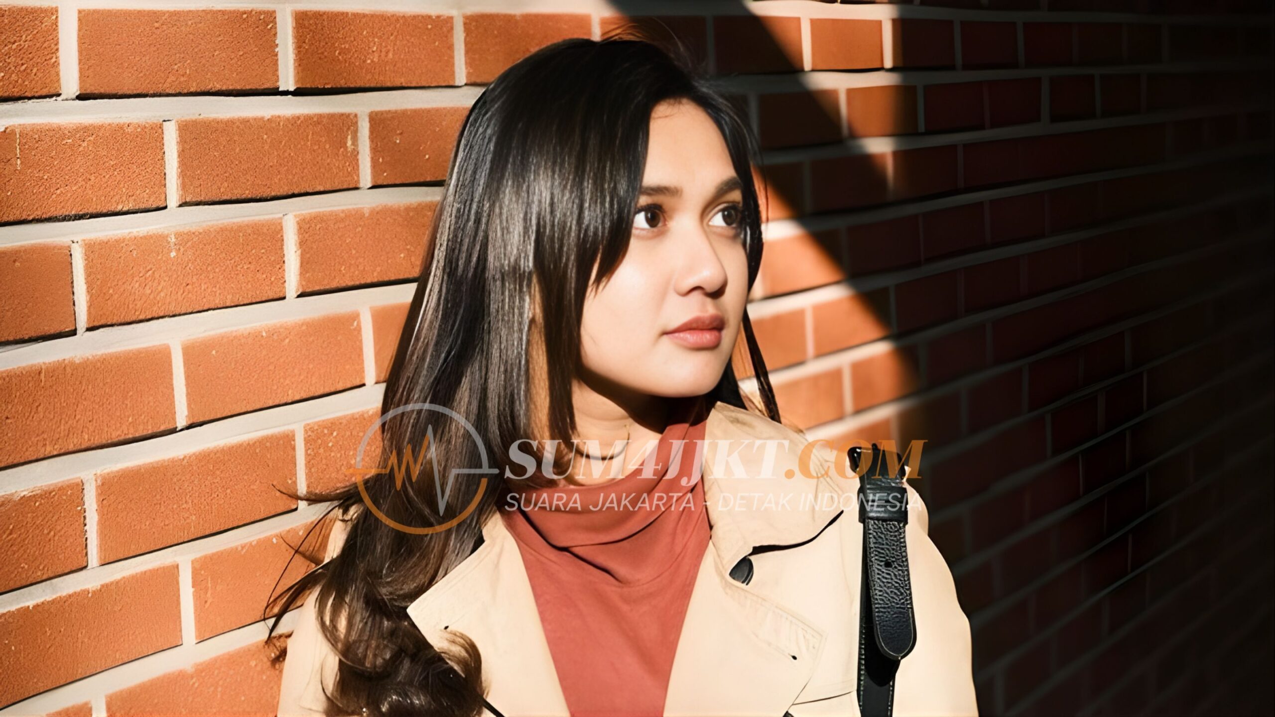 Dea Annisa Tunda Pernikahan Demi Keluarga Menjadi Sorotan