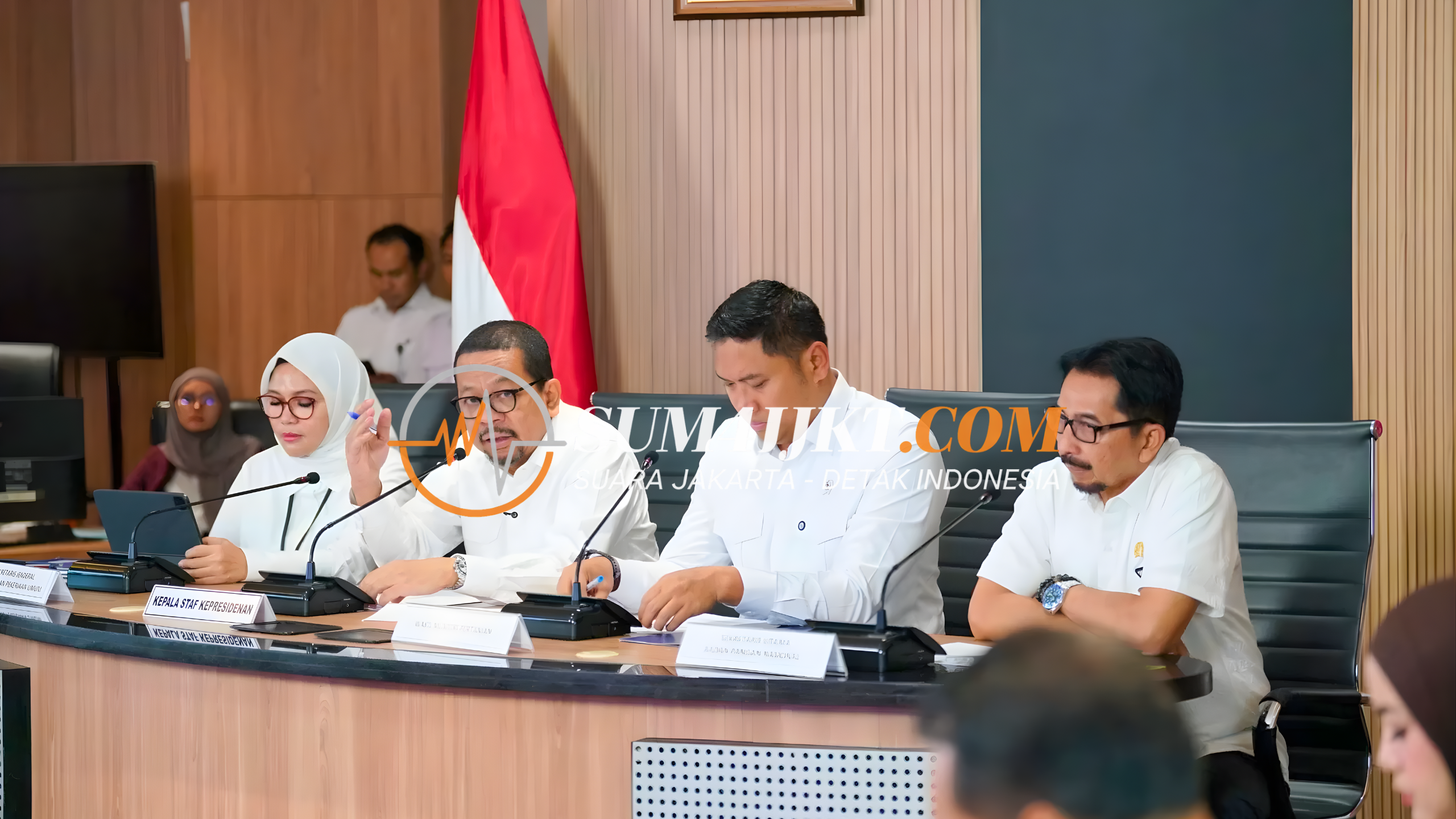 Kritik Prabowo Menyasar Pola Belanja yang Dianggap Tidak Menyentuh Prioritas Utama Warga
