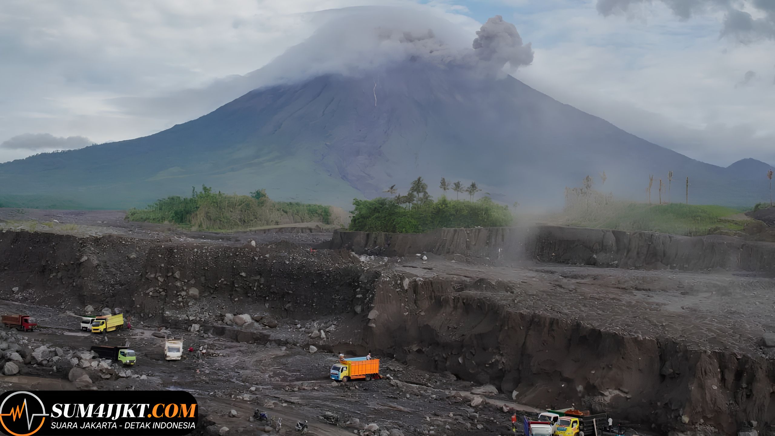 Aktivitas Gunung Semeru Meningkat Jadi Perhatian Nasional