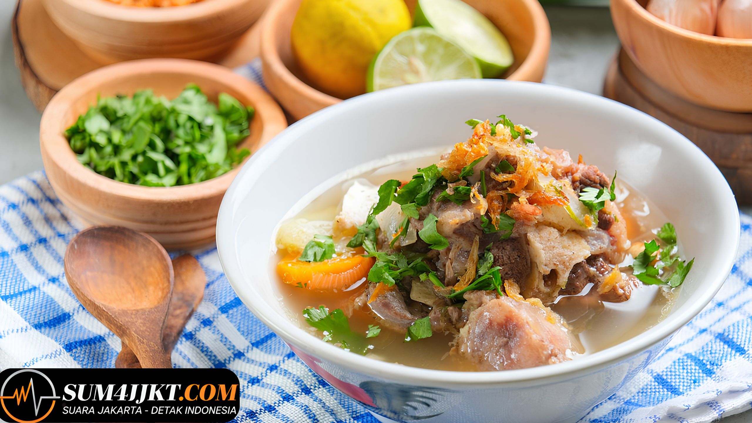 Sop Iga Sapi Tradisional Jawa Tetap Bertahan di Tengah Tren Kuliner Modern 