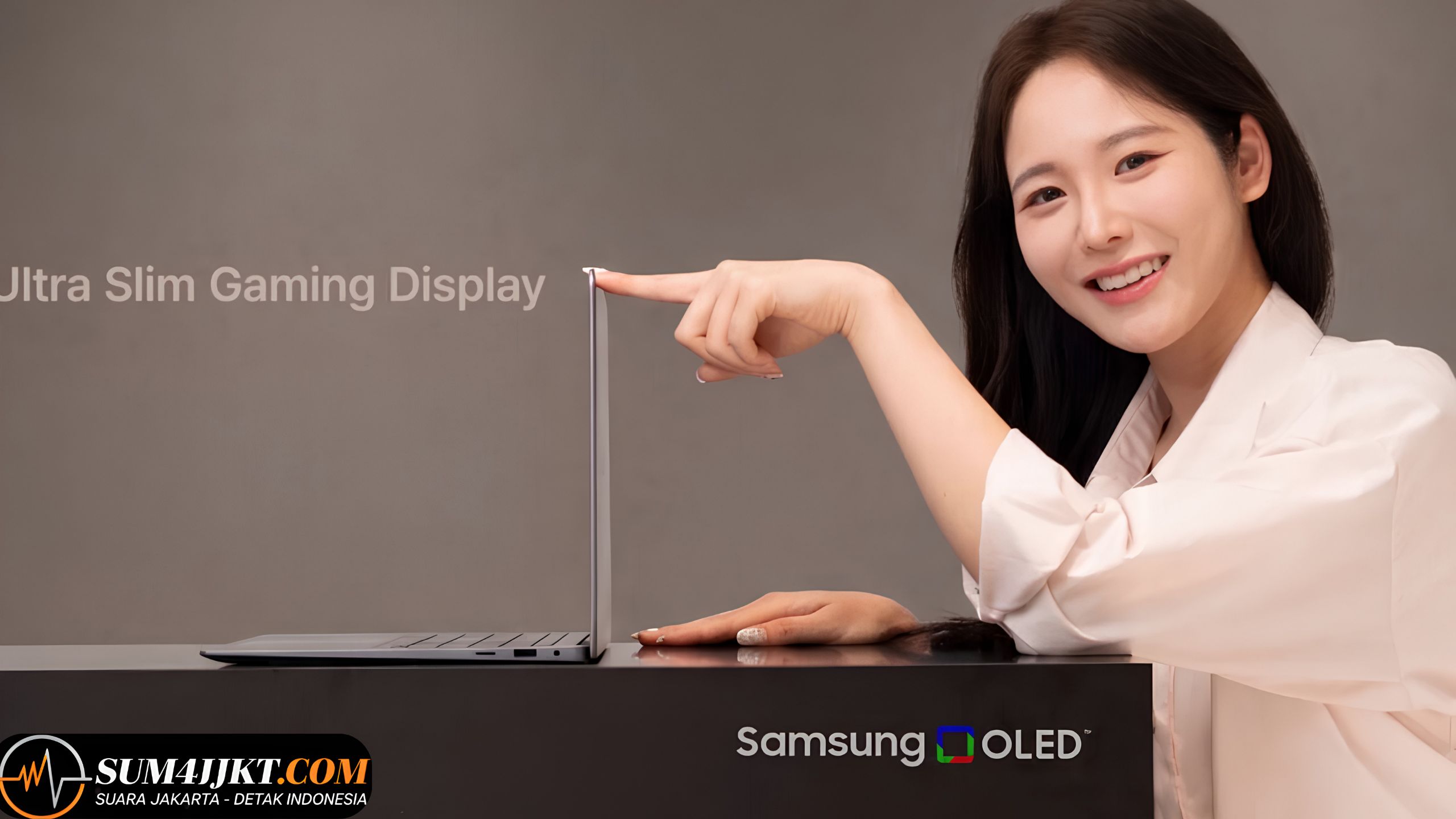 Panel OLED Super Tipis Samsung Siap Ubah Tren Desain Laptop Modern